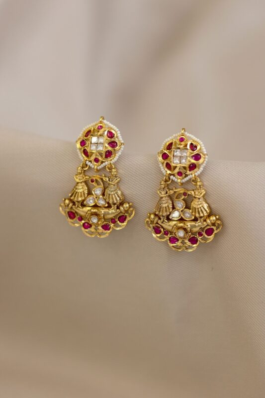 Maya Vintage Earrings